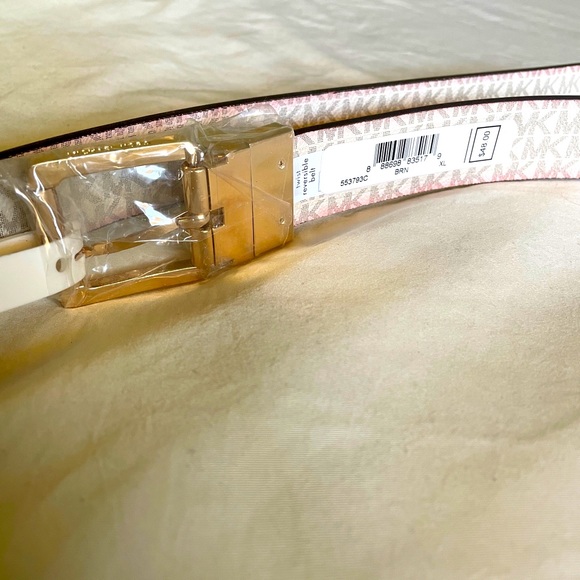 MK Monogram Twisted Reversible Belt XL - Picture 3 of 5